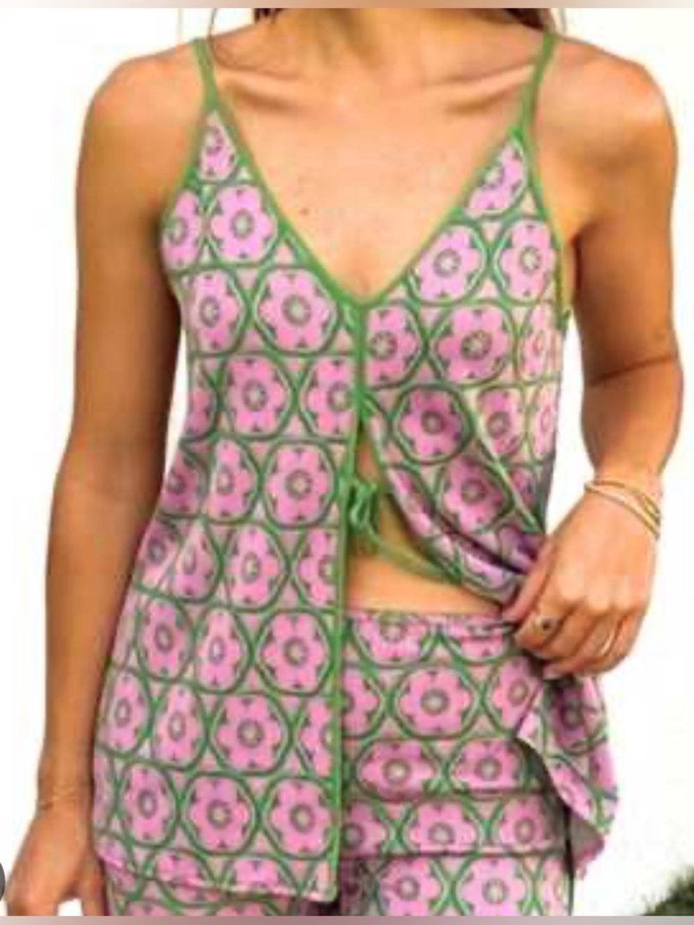 Zara Strappy Pink & Green Halter
Top Sz Small